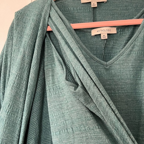 NEW Astrologie high low sleeveless dress with attached cardigan. Size XL - Picture 6 of 10